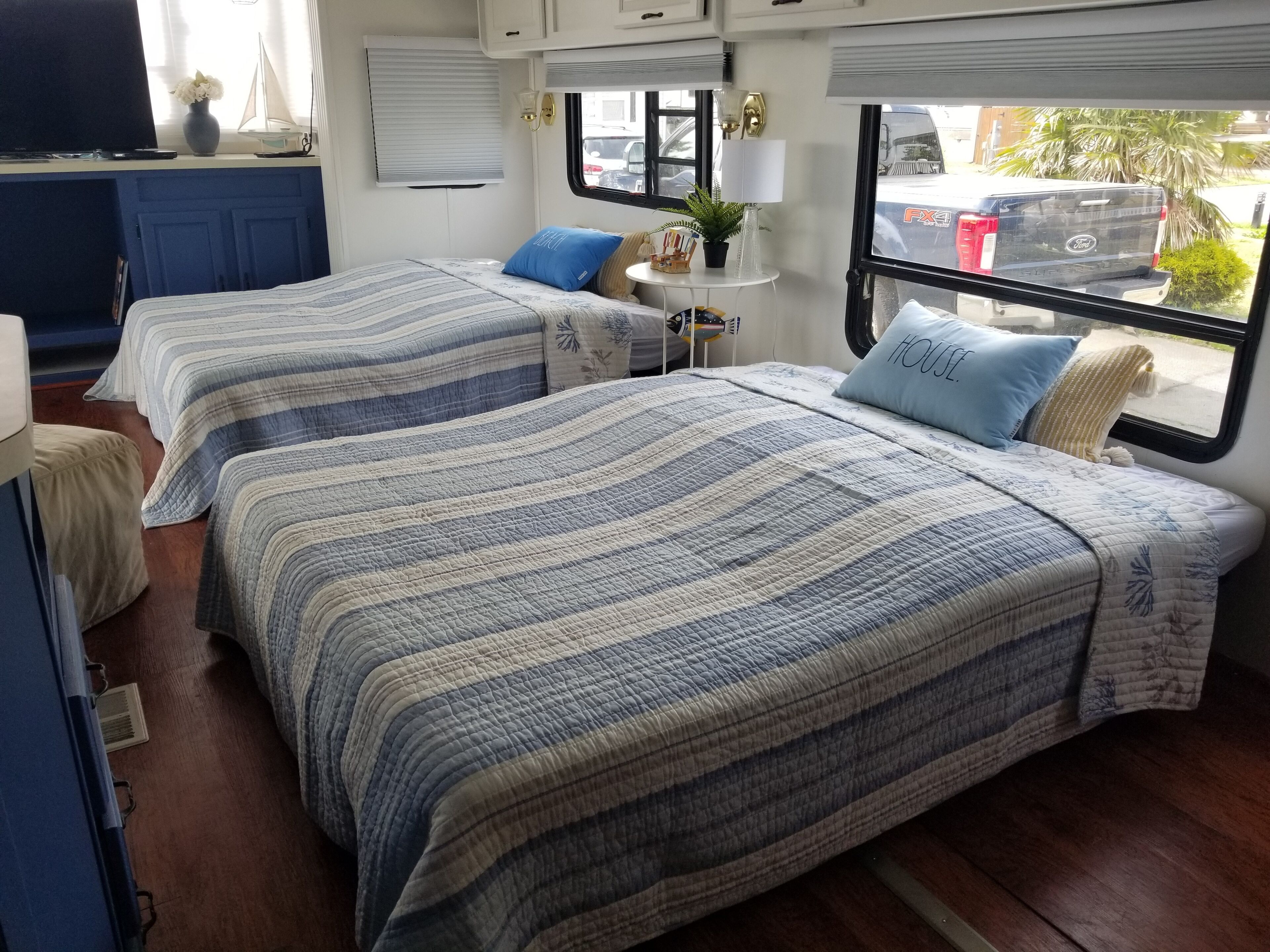 1 quarto, Wi-Fi de cortesia, roupa de cama