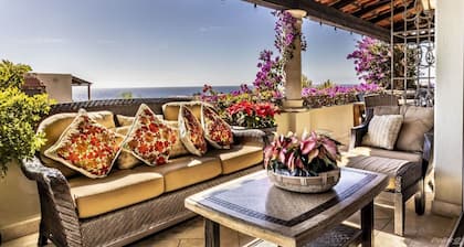 Arch/Lands End Oceanviews - 4200 sq ft Luxury Villa, Private Beach