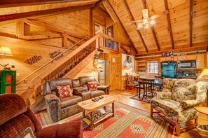 TV, fireplace, DVD player