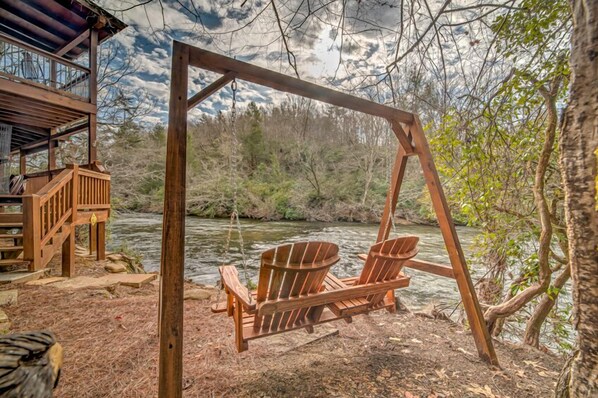 Property grounds - A River Runs Through It - River front | Hot Tub | Pool Table | Fire pit (Blue Ridge)