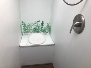 Dusche, Handtücher, Toilettenpapier