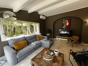 Smart TV