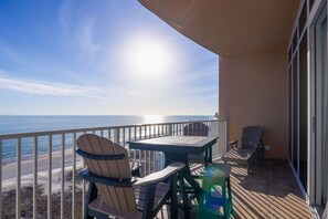 Property grounds - Luxury Gulf Front Condo | Lazy River! (Orange Beach)