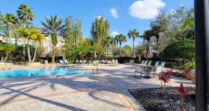 Lake view condo in Vista Cay Resort!