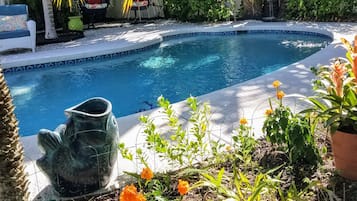 Piscine extérieure, piscine chauffée