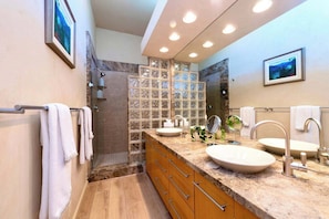 Combined shower/tub, hair dryer, towels, soap