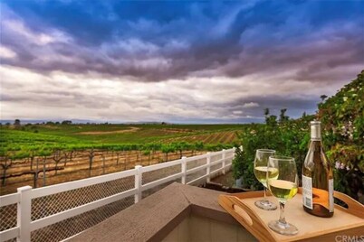 Charming Cottage in the heart of Wine Country