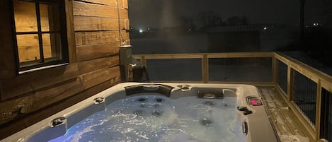 Bañera de hidromasaje exterior