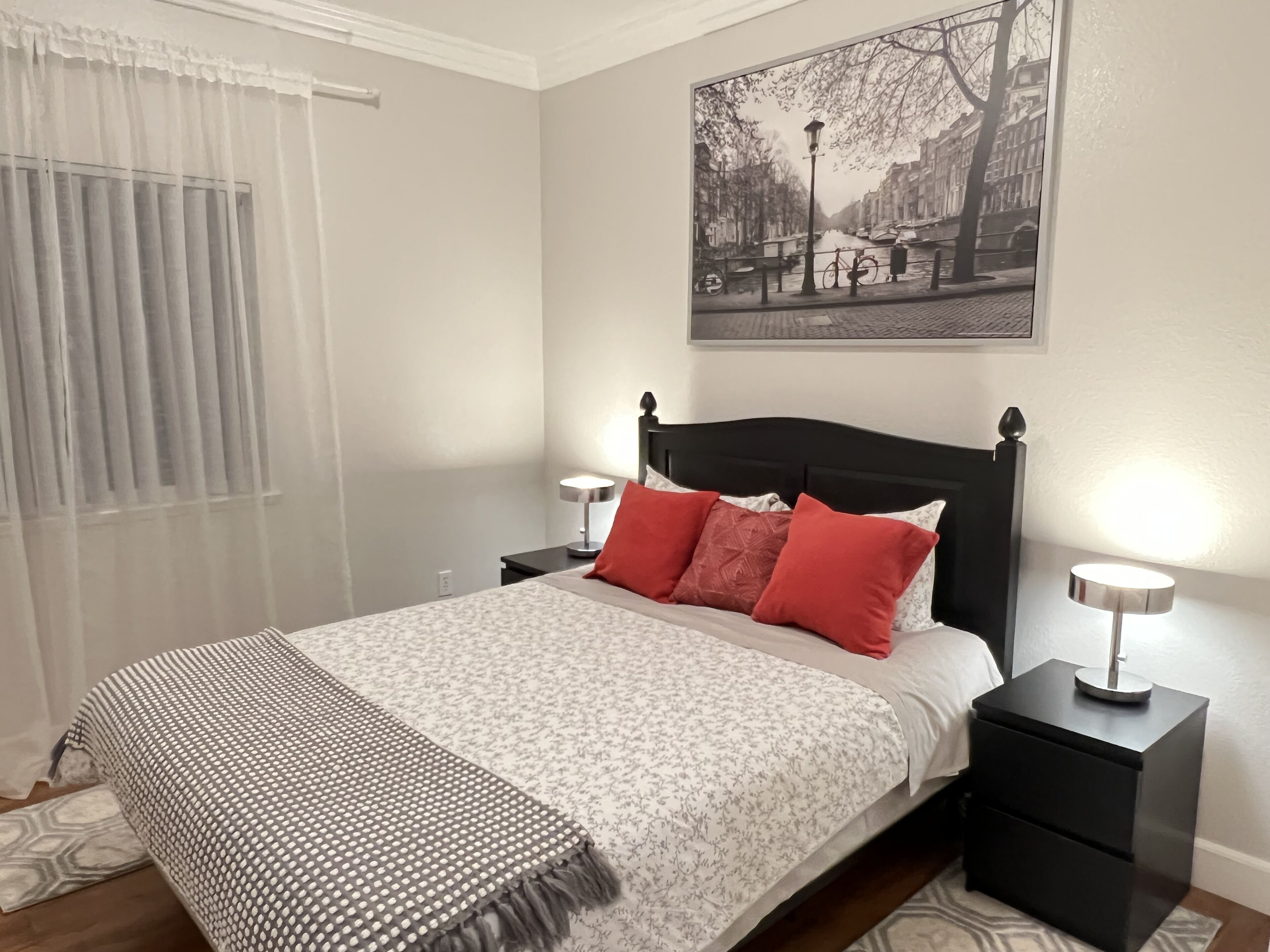 3 dormitorios, escritorio, tabla de planchar con plancha y wifi gratis