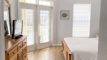 Strygejern/strygebræt, weekendseng, Wi-Fi, sengetøj