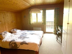 4 bedrooms, travel cot, WiFi, bed sheets - Obergeschoss Chalet Mallum - Haus Mallum (Grengiols)
