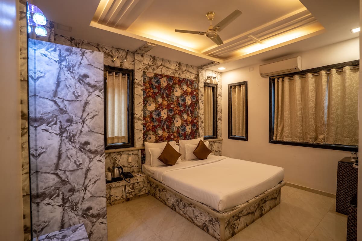 FAMILY SUITE ROOM | มินิบาร์, ตู้นิรภัยในห้องพัก, โต๊ะทำงาน, ผ้าม่านกันแสง