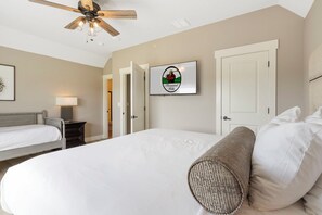7 chambres, fer et planche à repasser, Wi-Fi gratuit, draps fournis