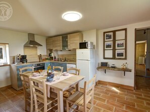 Fridge, microwave, dishwasher