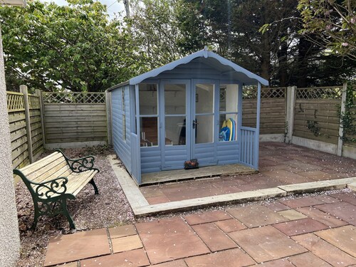 3 Bedroom Bungalow Moelfre- Private Garden,parking