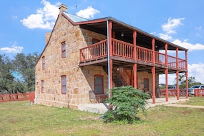 House, 5 Bedrooms | Exterior - Stein Haus Ranch 4 Bedroom Home by RedAwning (Castell)
