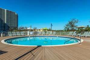 Beheizter Pool