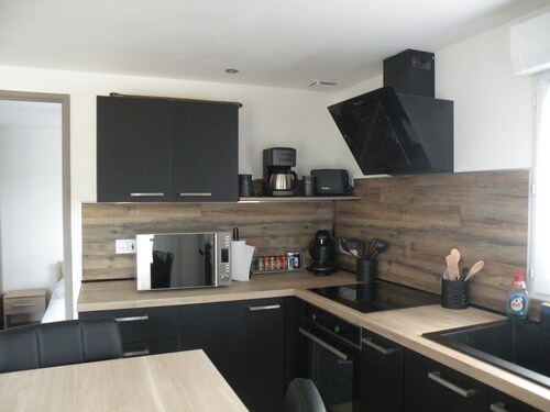 Charmante maison de style industriel avec terrasse privée