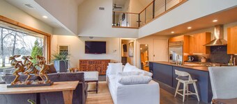 The Clubhouse - On Golf Course - Serene Retreat
