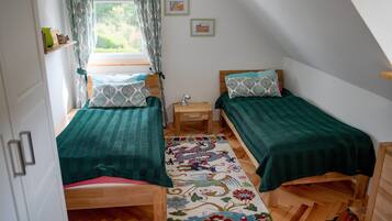 2 Schlafzimmer, Bügeleisen/Bügelbrett, Reisekinderbett, kostenloses WLAN