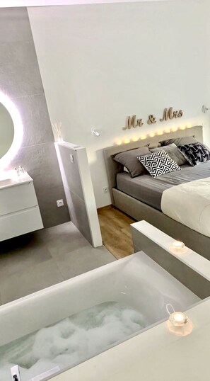 2 bedrooms, iron/ironing board, WiFi, bed sheets - Exceptional villa with pool Porto Vecchio (Porto-Vecchio)