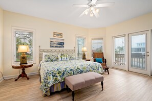 5 bedrooms, WiFi, bed sheets - The Sanderling - Family Friendly Large Gulf View Home in Gated Community (Dauphin Island)