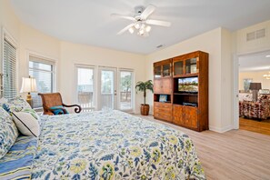 5 bedrooms, WiFi, bed sheets