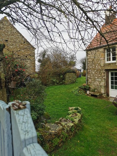 Maison familiale vue mer 7 couchages (possible 6 de + dans maison mitoyenne)