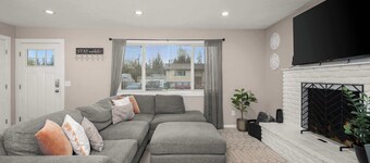Post Falls Retreat  I  Beautiful Family Home