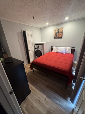 3 Schlafzimmer, Schreibtisch, Bügeleisen/Bügelbrett, kostenloses WLAN