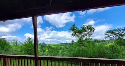 E103 · Winterplace Ski in Ski out condo First floor -E103