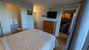 3 habitaciones, escritorio, tabla de planchar con plancha y wifi 