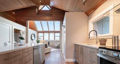 The Owl’s Nest | Panoramic Ocean View Retreat