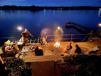 Spacious and Serene Lake Front Home Away From Home