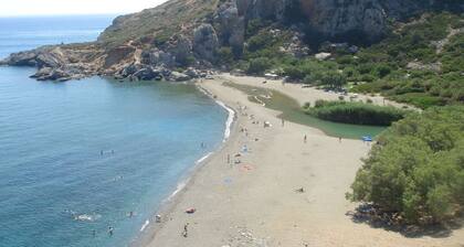 Neu - Villa Cornelia mit Pool. G. 2-Zimmer Apartment. Meerblick - Olivenhaine.