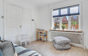 3 makuuhuonetta, vauvan matkasänky, ilmainen Wi-Fi