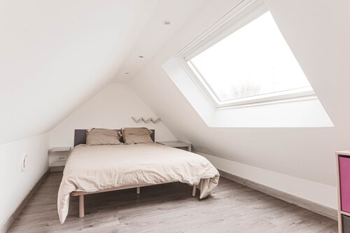 Studio, ideally located in Normandy