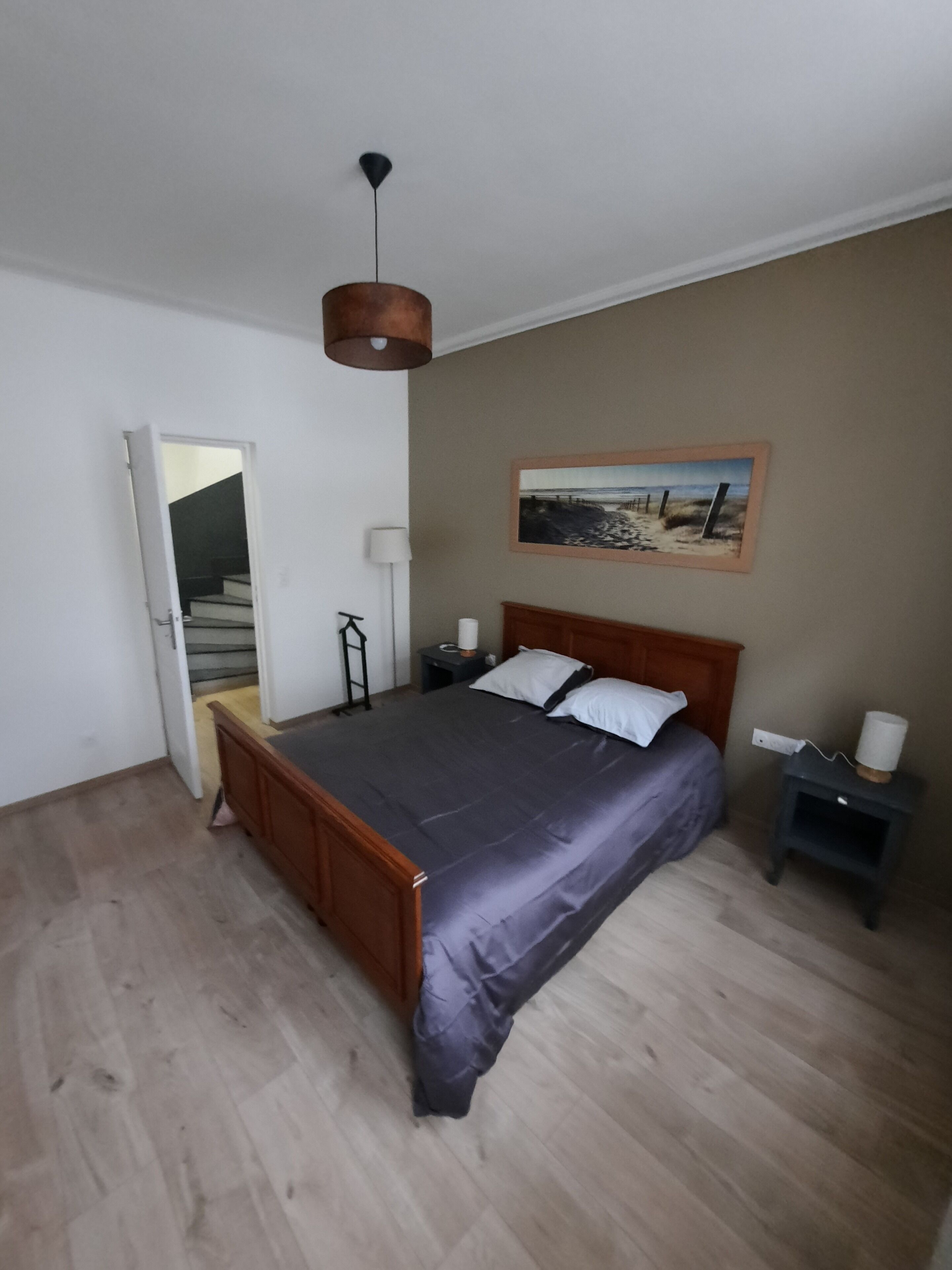 4 chambres, bureau, fer et planche à repasser, Wi-Fi