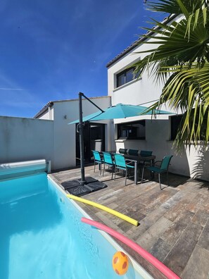 Opvarmet pool