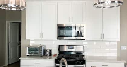 Spectacular House located on Del Lago Golf Course