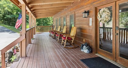 Large Private Douglas Lake Lodge- 12 acres- Sevierville