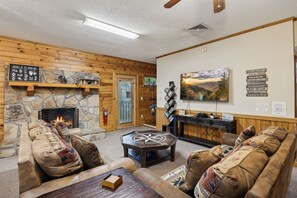 Smart TV, fireplace, DVD player, table football