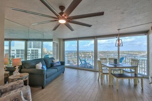 スマートテレビ、卓球台