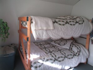 3 Schlafzimmer, kostenloses WLAN, BettwÀsche, Rollstuhlgeeignet