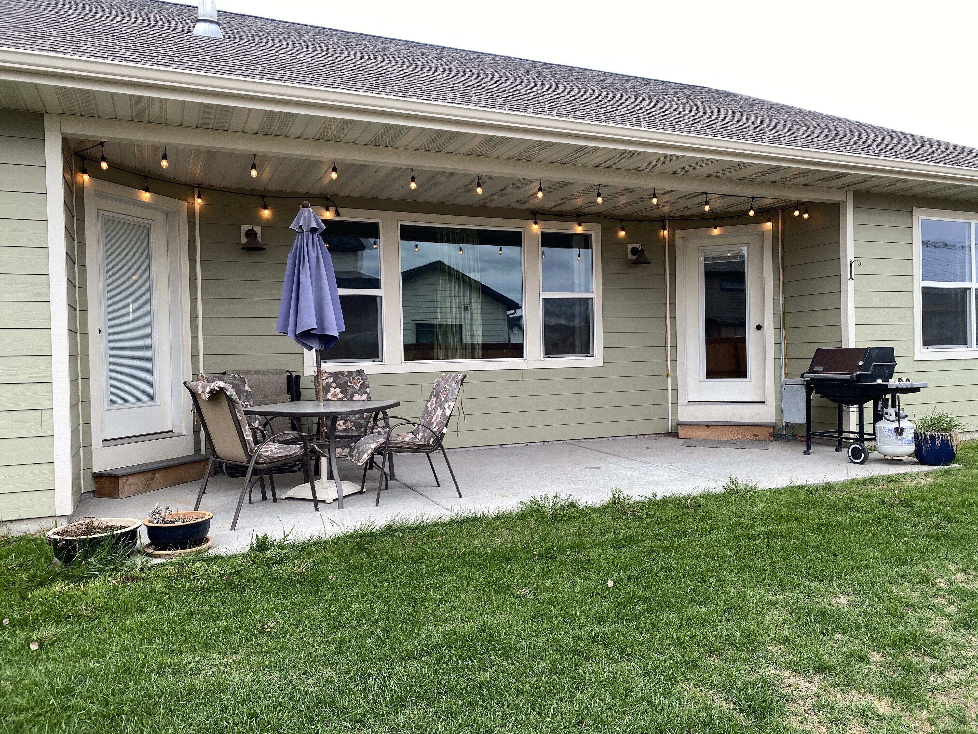 屋外ダイニングエリア