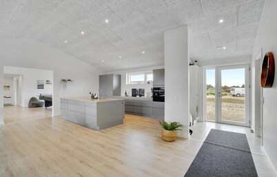 Lovely home in Thisted with sauna