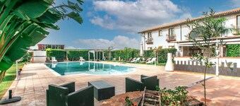 4 bedroom stunning home in Arenella