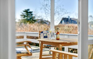 Outdoor dining - Gorgeous home in Bjert with WiFi (Bjert)