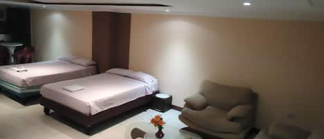 5 chambres, accĂšs au Wi-Fi (inclus), literie fournie