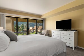 3 habitaciones, tabla de planchar con plancha, wifi y ropa de cama 